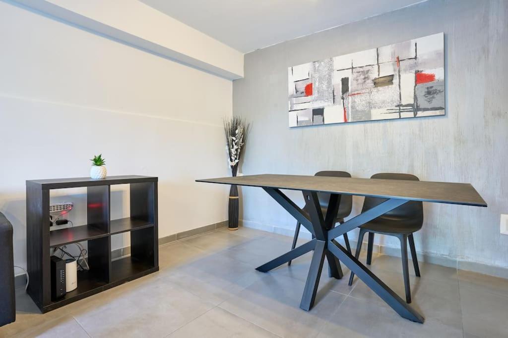 Urban Front - Walking Distance From Paceville And St George Bay Beach Is-Swieqi Exterior photo